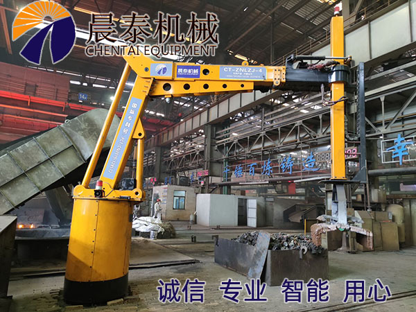 中頻爐扒渣機